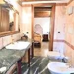Apartment Papa Paolo Ii *