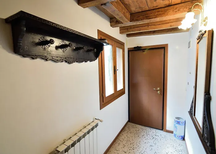 Appartement Papa Paolo Ii *