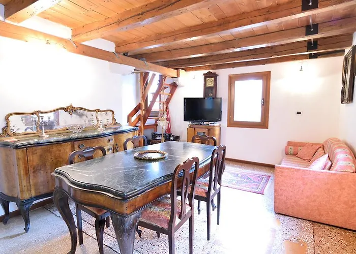 Papa Paolo Ii Apartman *