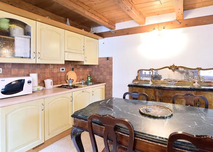 Papa Paolo Ii Apartman